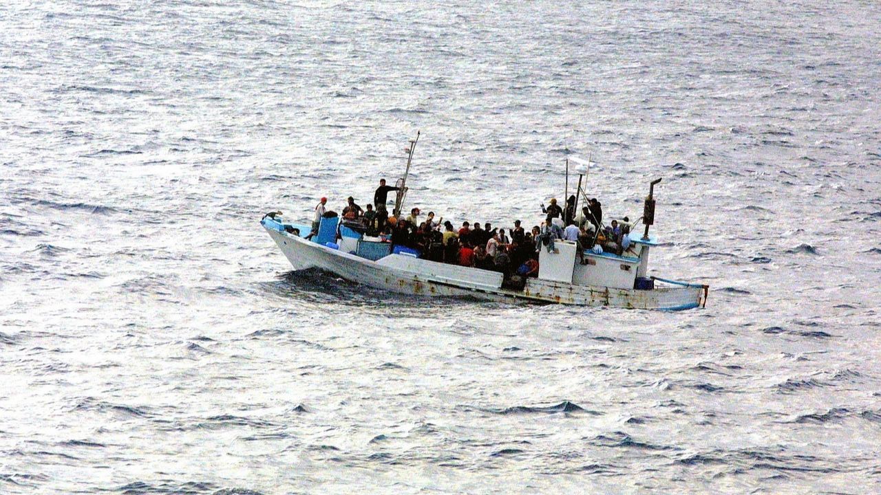 Embarcação que levava vítimas de perseguição religiosa naufraga