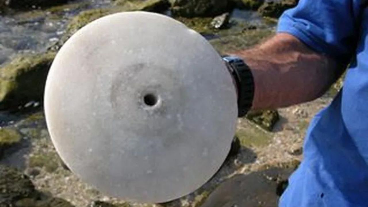 Encontrado disco de 2.500 anos que seria usado contra ‘mau-olhado’
