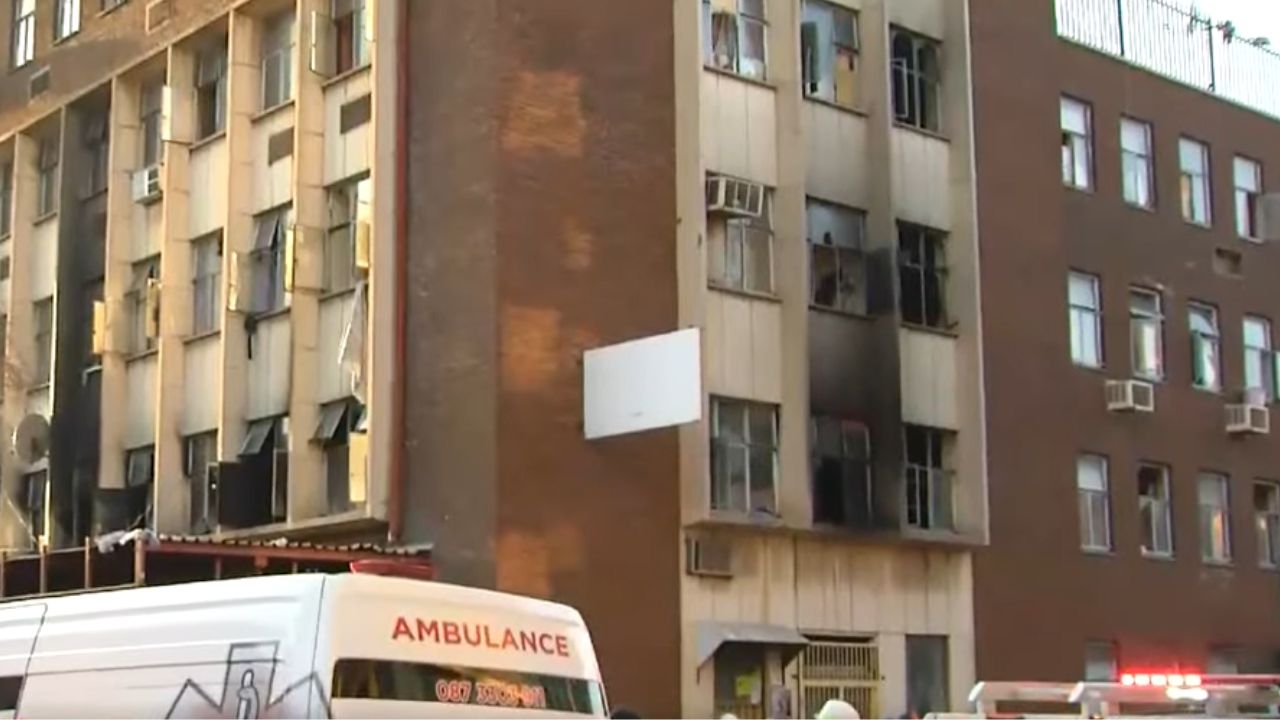Mais de 70 pessoas morrem e 40 ficam feridas em incêndio na África do Sul