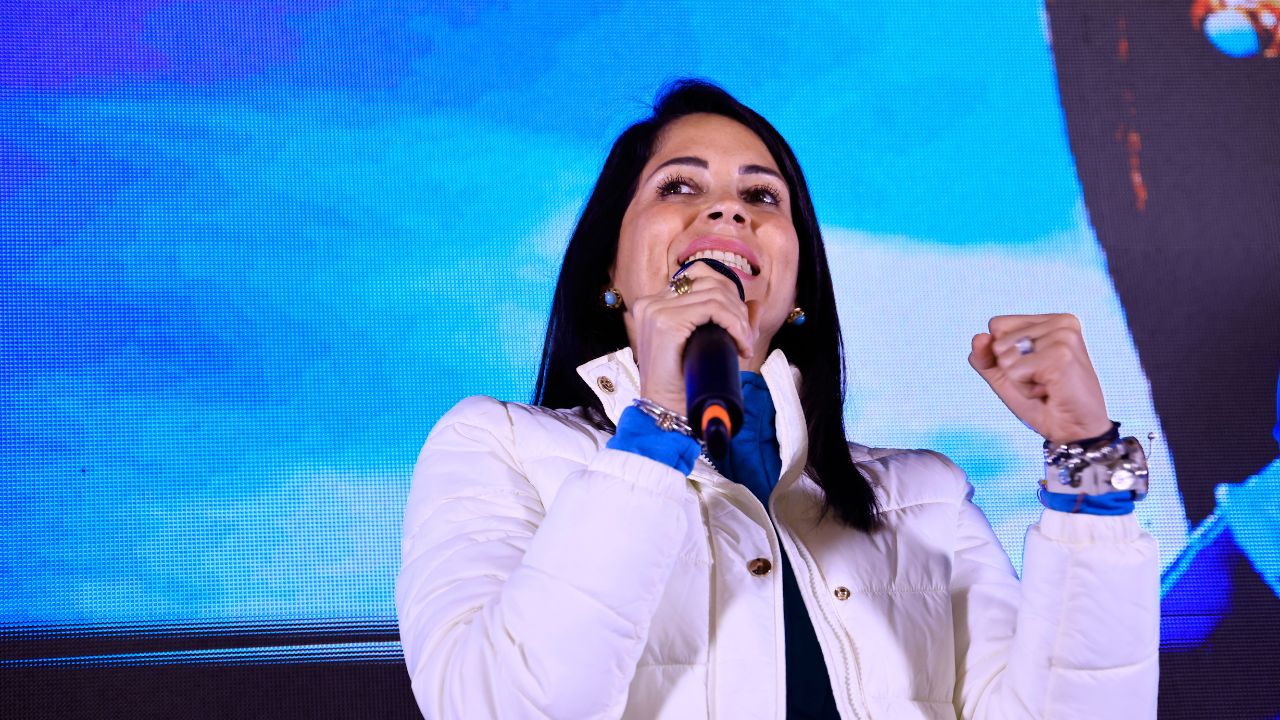 Candidata à presidência do Equador relata ter sofrido ameaças de morte