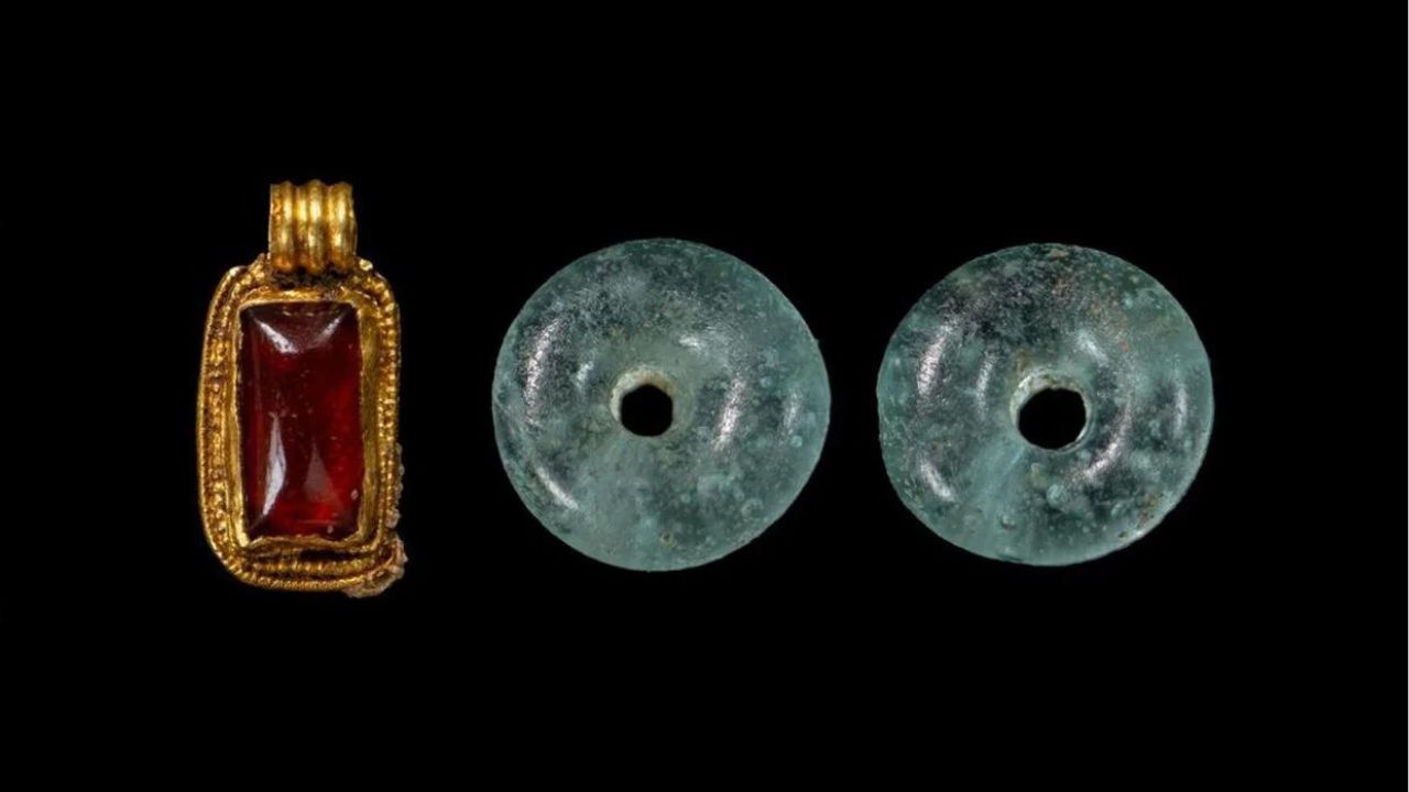 Cemitério anglo-saxão é encontrado durante escavações