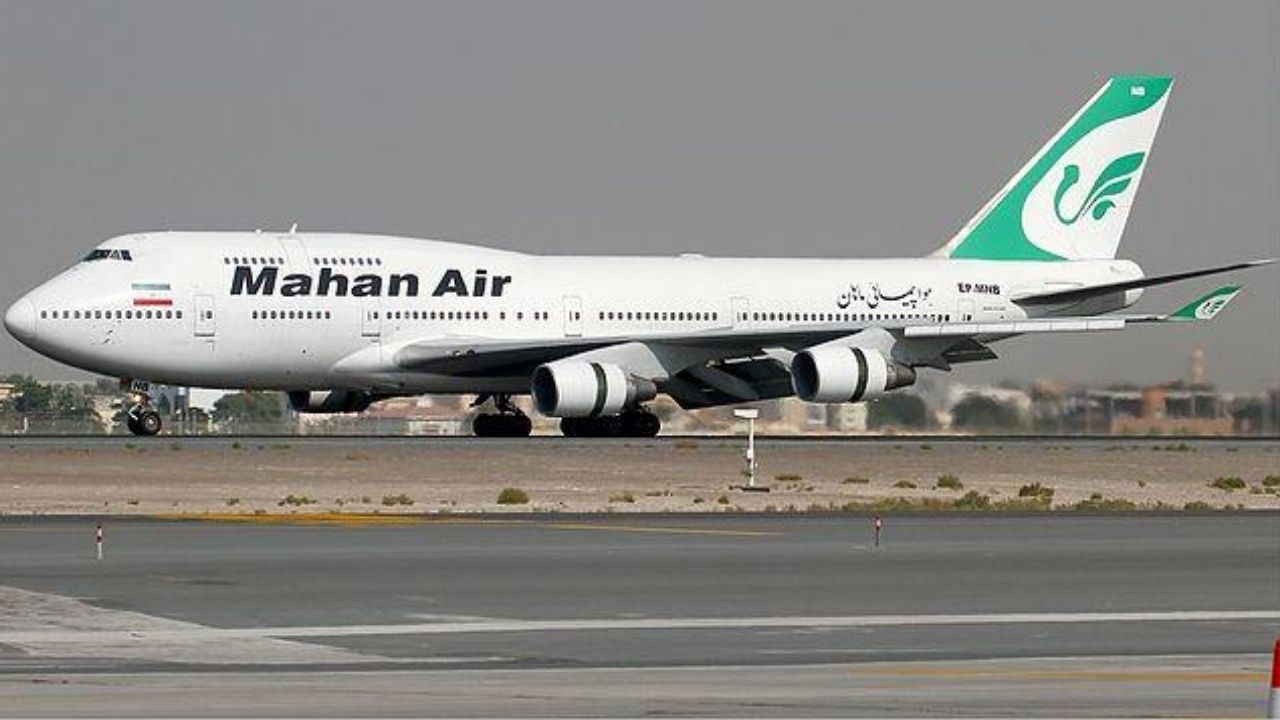 Caças americanos fazem avião do Irã mudar de rumo e passageiros saem feridos