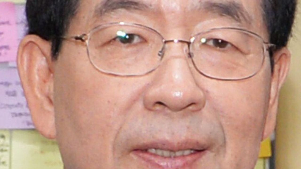 Encontrado morto, prefeito sul-coreano deixa bilhete com pedido de desculpas