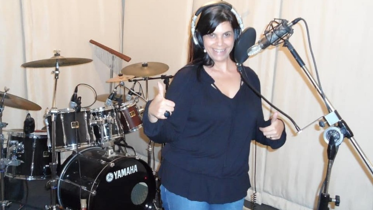 Cantora gospel defensora do “tratamento precoce” da Covid-19 morre em razão da doença