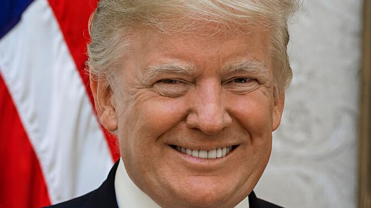 Juiz nega pedido da Casa Branca e permite o lançamento do livro de ex-assessor de Trump