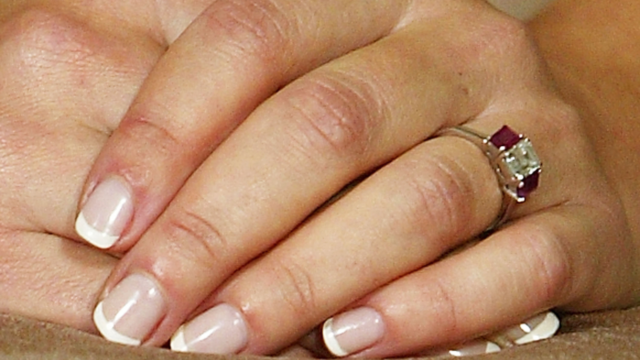 EUA: Carolina do Norte deve aumentar idade mínima para casamento de 14 anos para 16