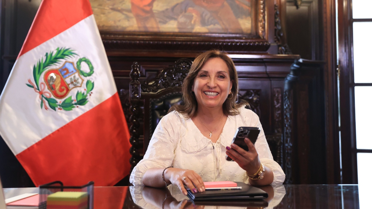 Presidente do Peru diz contabilizar R$ 6,6 bilhões em danos por protestos