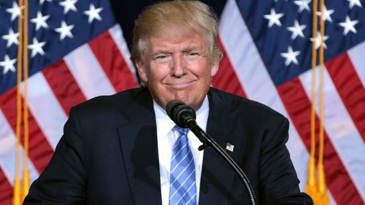 Campanhas políticas de Trump são retiradas do Facebook por apologia ao nazismo