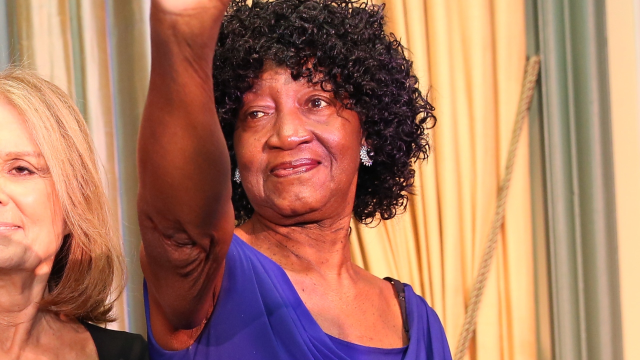 Falece Dorothy Pitman Hughes, pioneira do feminismo negro