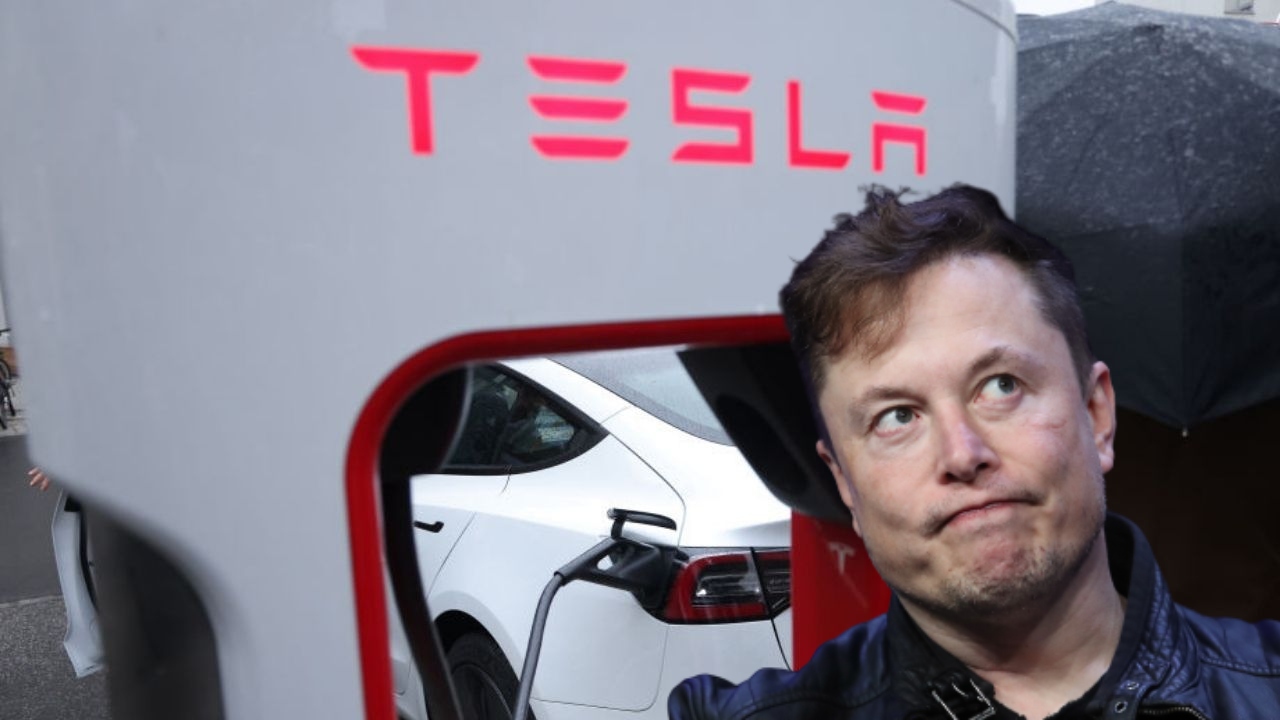 Quanto a Tesla perdeu em valor de mercado após Elon Musk comprar o Twitter?
