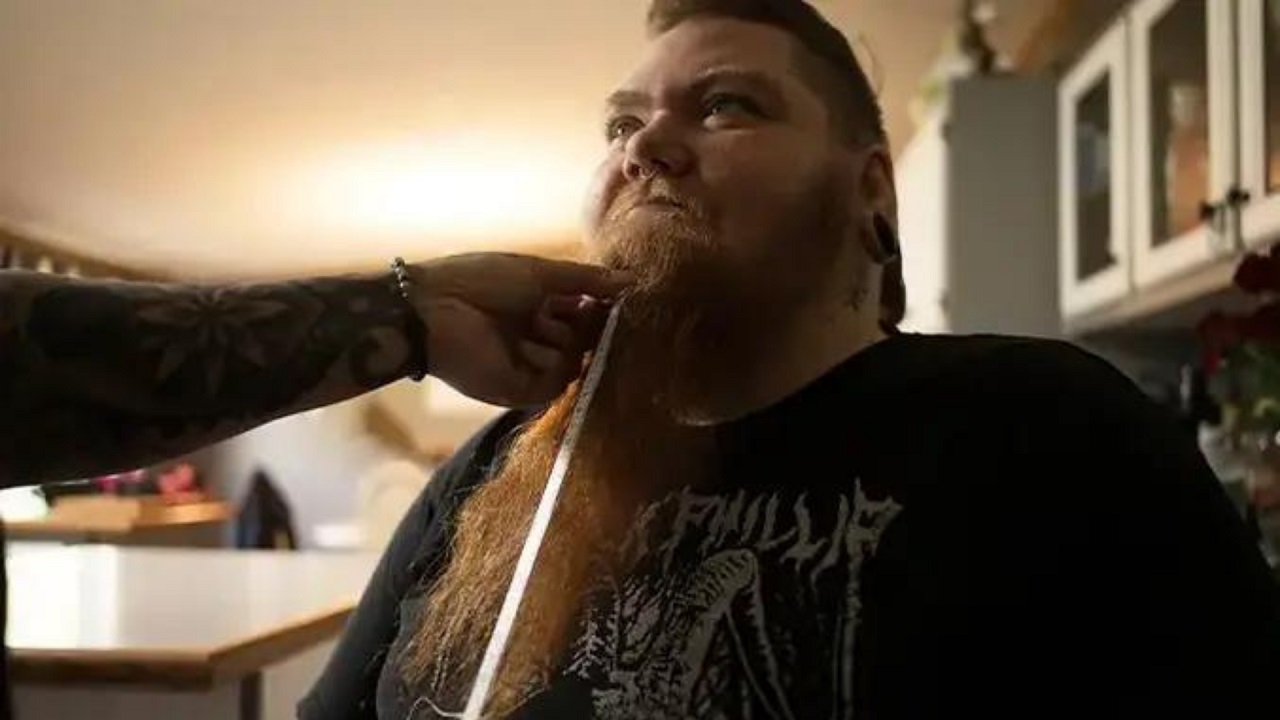 30 centímetros: Americana se torna a mulher com a maior barba do mundo