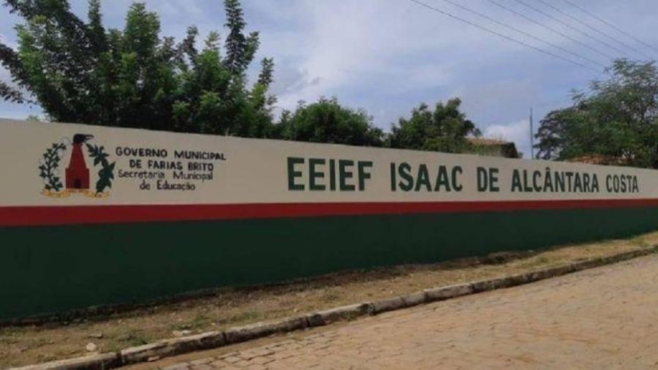 Aluno de 14 anos ataca duas alunas com objeto cortante no Ceará