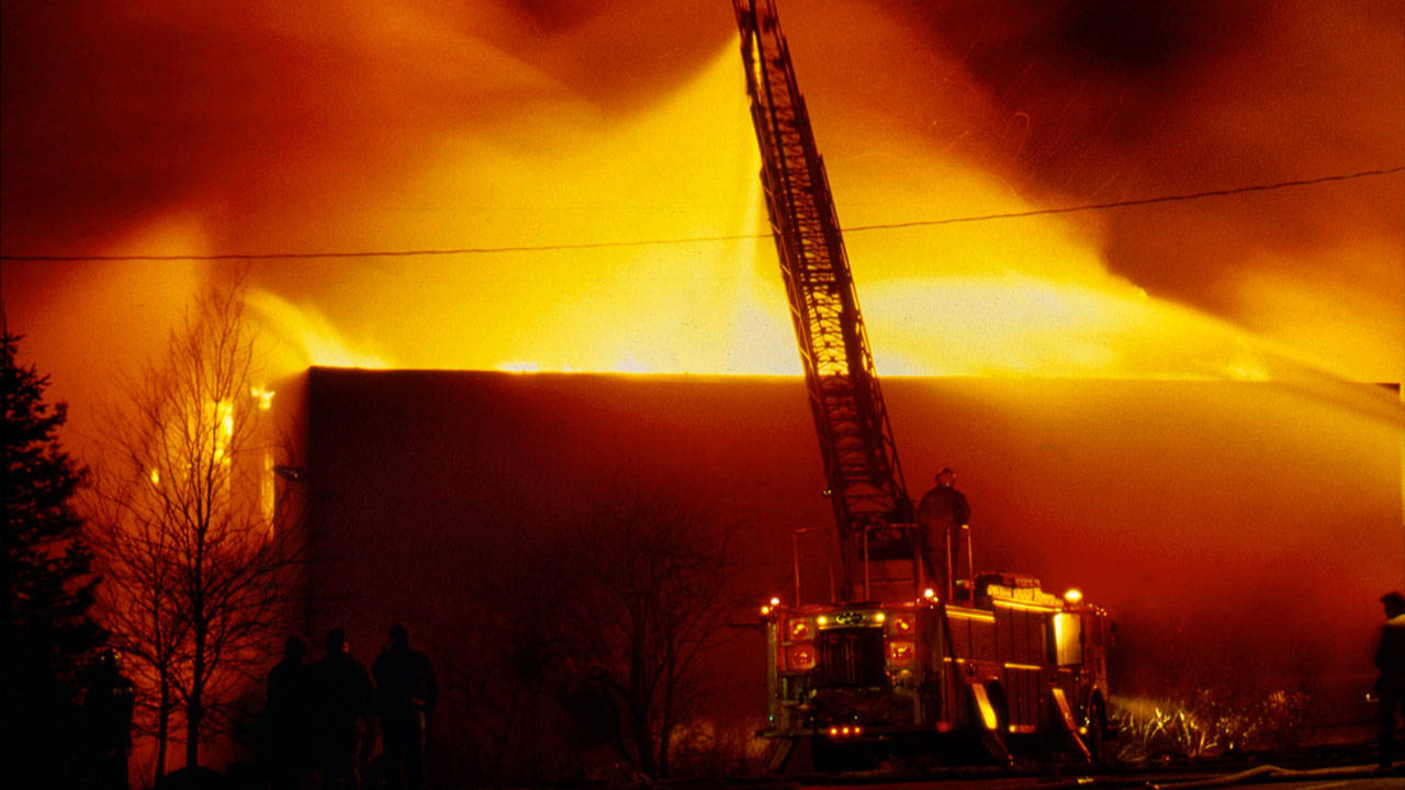 Após 34 anos, homem assume culpa de incêndio que causou quando era criança