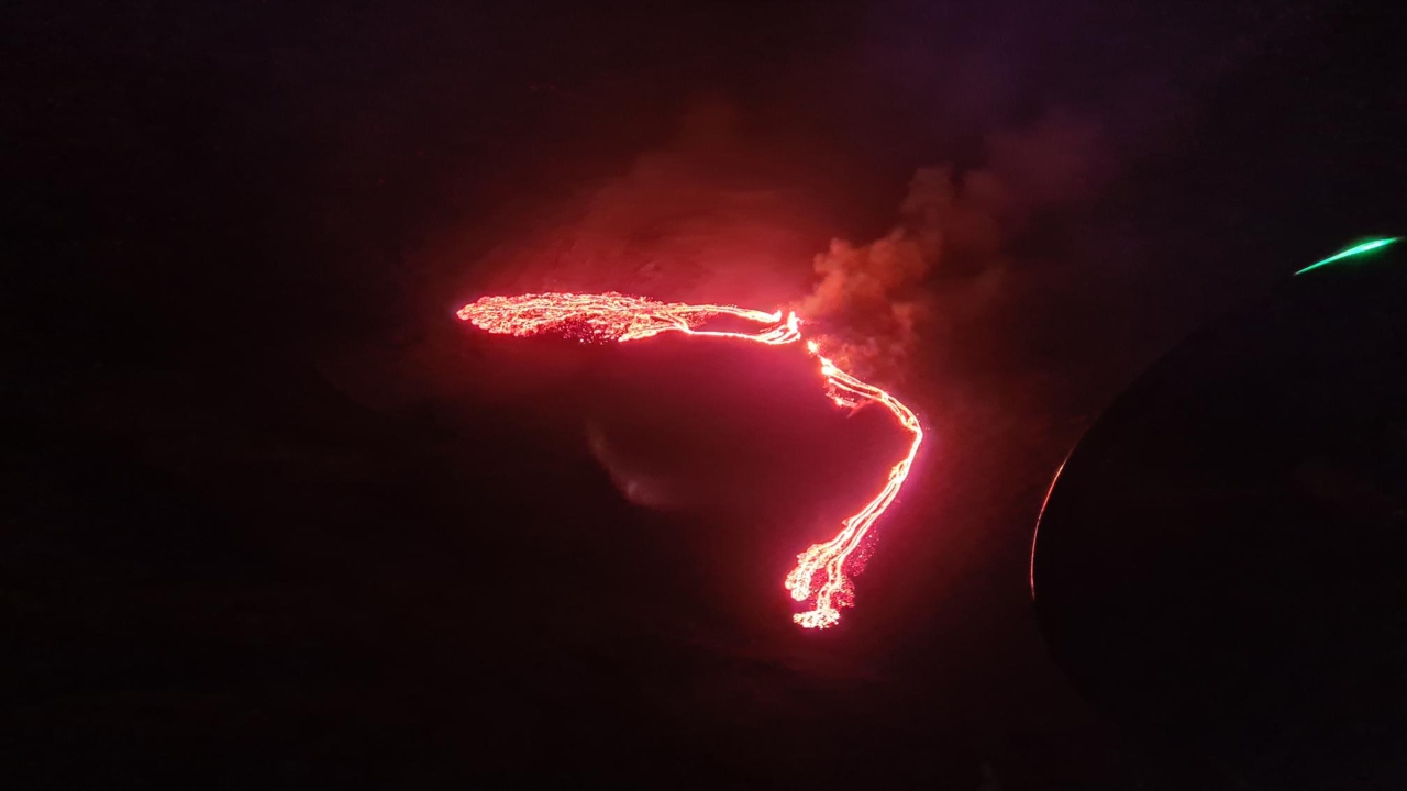 Islândia: vulcão Fagradalsfjall entra em erupção após inúmeros tremores nas últimas semanas