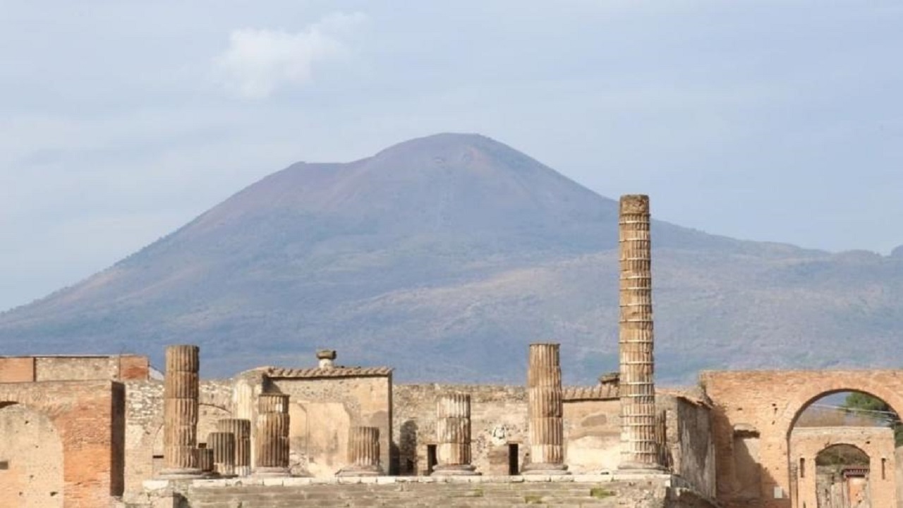 Exposição imersiva traz Pompeia antes da erupção do Vesúvio