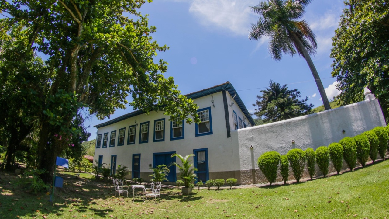Fazenda histórica preserva acervo de Armando Vianna, o homem que fez o retrato de Vargas