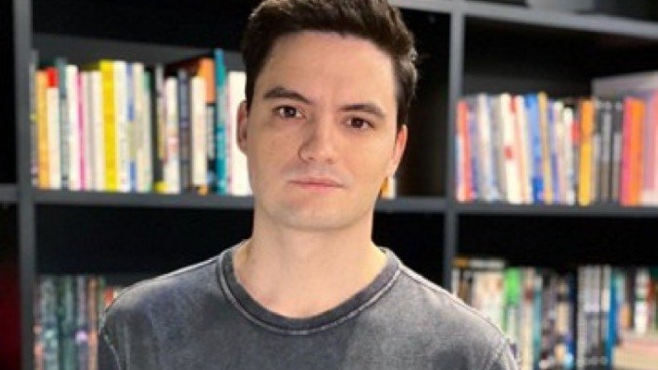 Felipe Neto vai doar indenização de deputado do PSL ao Instituto Marielle Franco