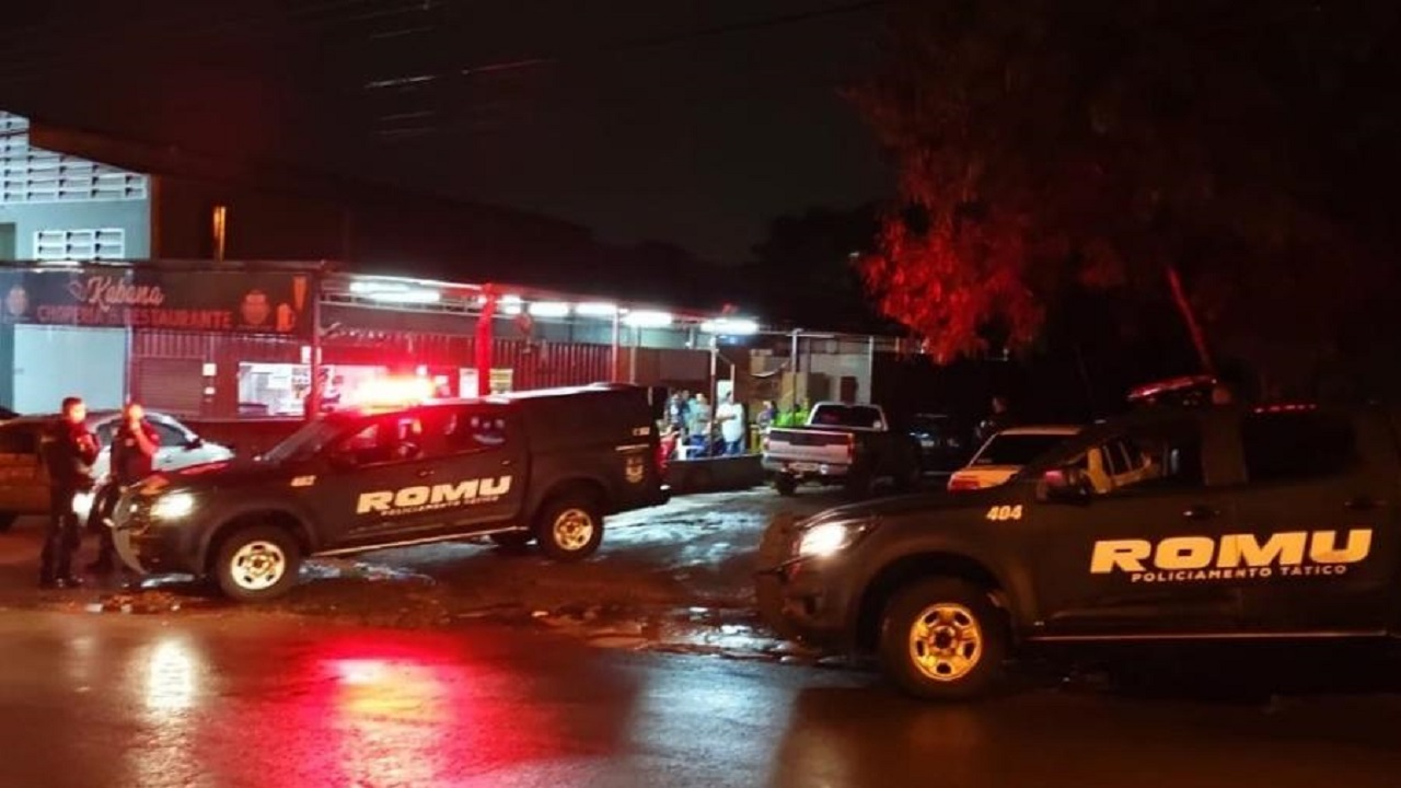 Em Paulínia (SP), polícia interrompe festa clandestina que receberia 3 mil pessoas