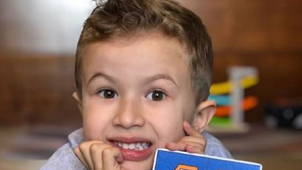 Brasileiro de 5 anos entra em sociedade internacional para pessoas de alto QI