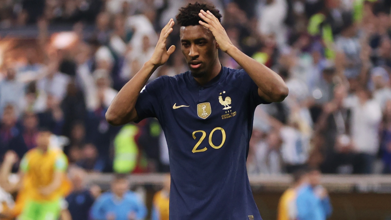 Atacante francês Kingsley Coman sofre ataques racistas