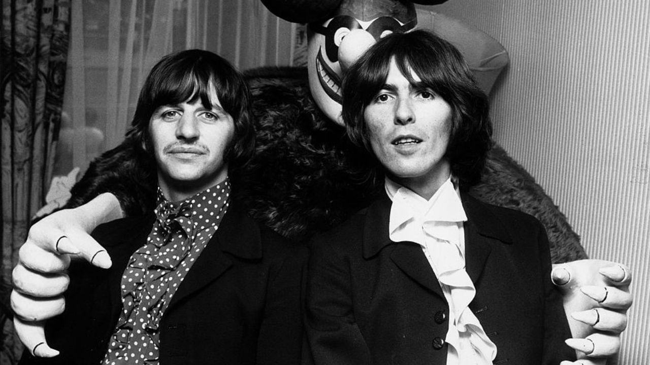 Música original com George Harrison e Ringo Starr é descoberta em sótão