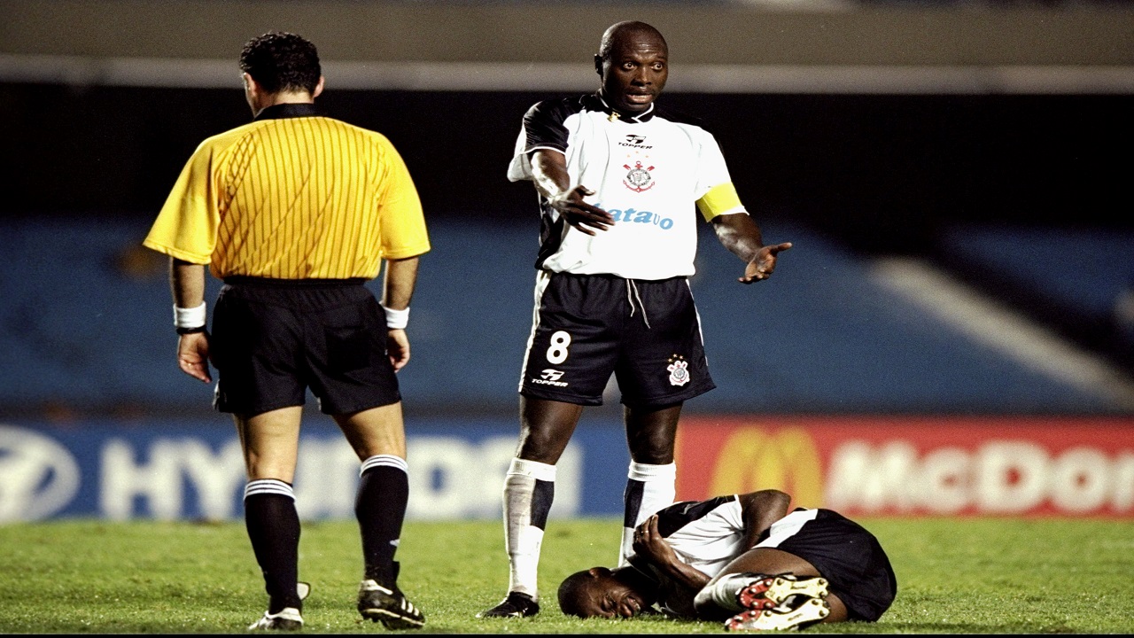 Morre ex-jogador e ídolo colombiano, Freddy Rincón
