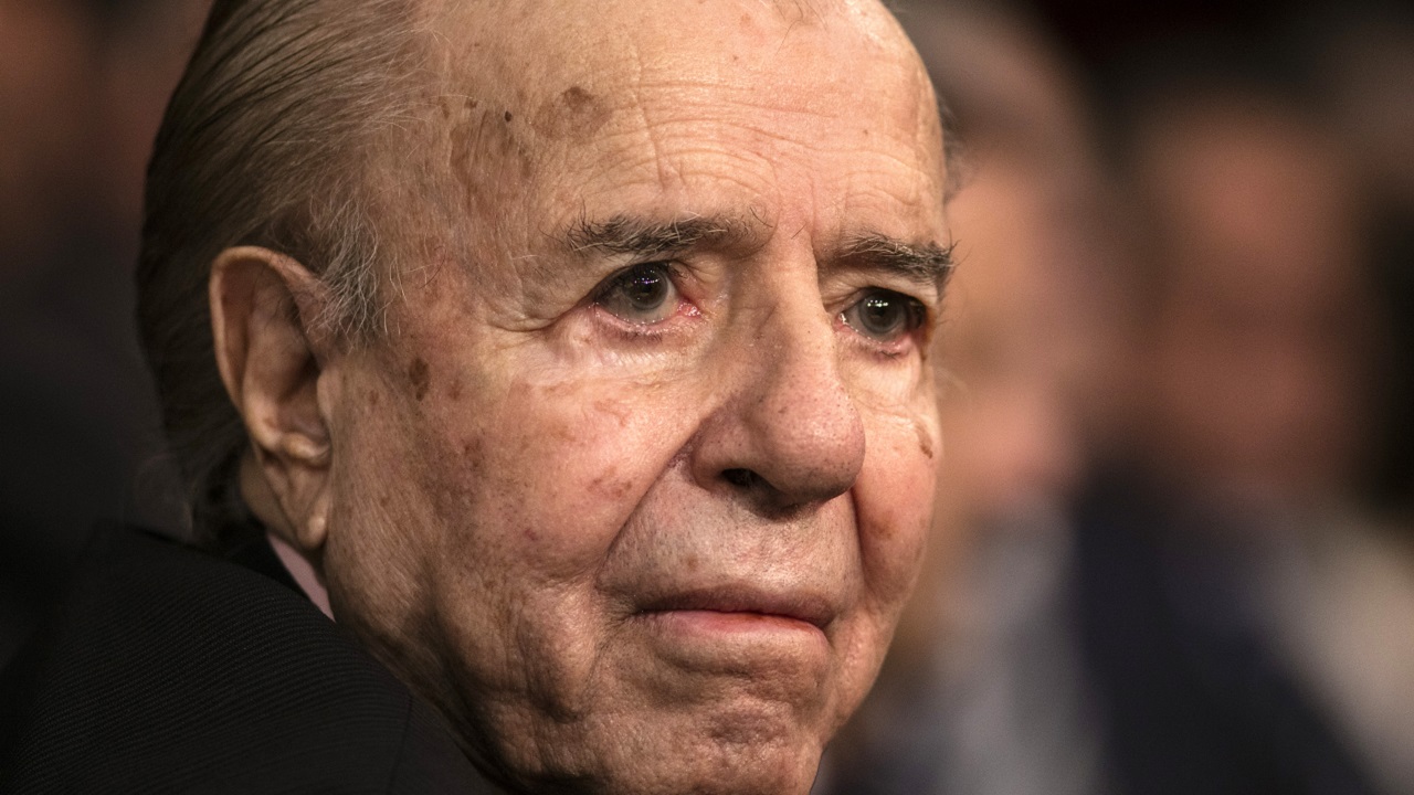 Morre, aos 90 anos, o ex-presidente argentino Carlos Menem