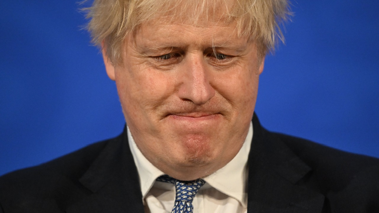 PartyGate: Parlamento britânico decide manter Boris Johnson como premiê