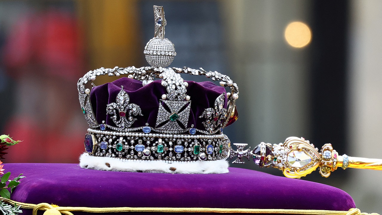 Realeza britânica ganhou mais de R$6 bilhões com renda controversa de terras