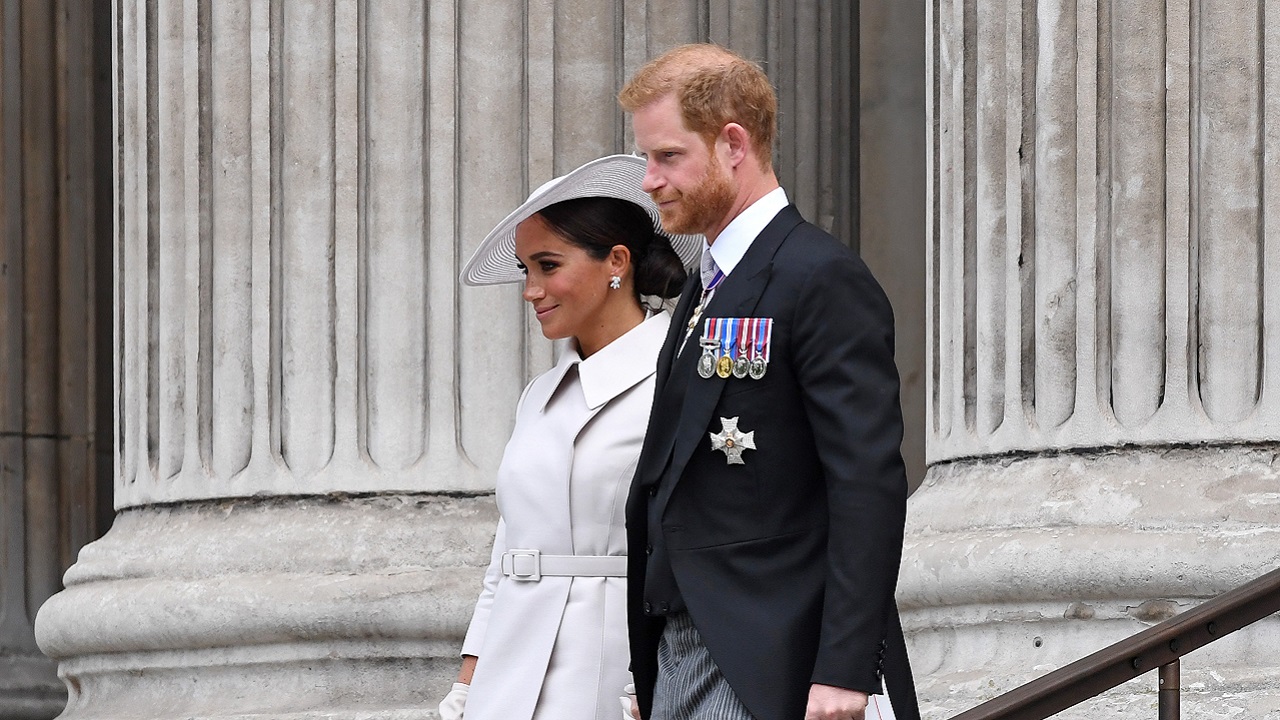 Harry e Meghan Markle deixam Jubileu de Platina antes do encerramento