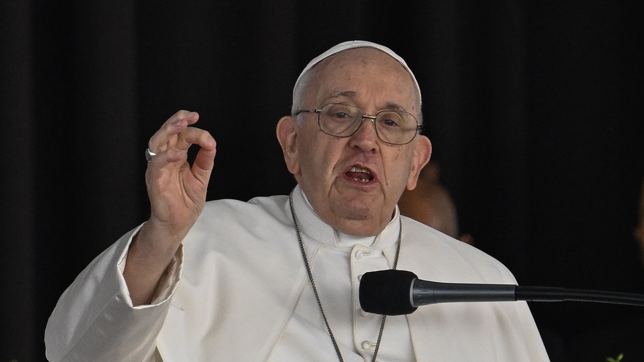 Papa Francisco escolhe lado na guerra entre Israel x Hamas: “o lado da paz”