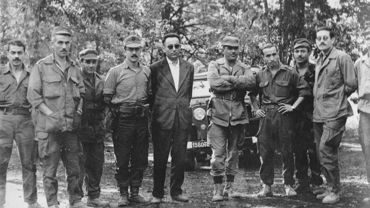 Governo francês dá acesso a arquivos sobre a guerra da Argélia