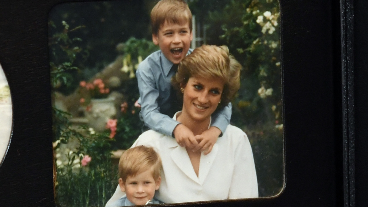 Harry relembra morte de Diana: ‘Nunca será esquecida’