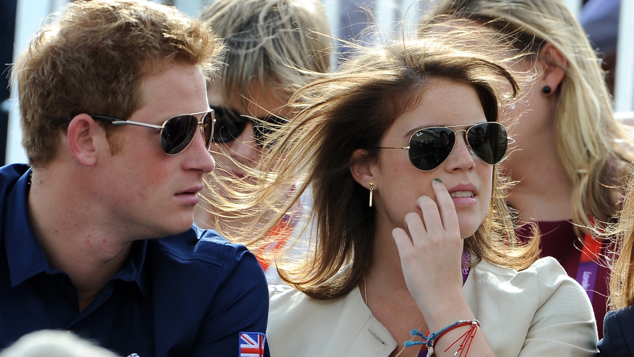 Antes de encontrar avó e outros familiares, Harry se reúne com prima, diz site