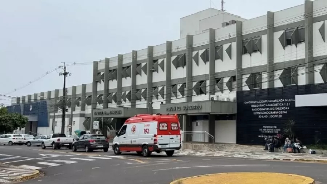 Idoso é dado como morto, mas encontrado vivo em funerária no Paraná