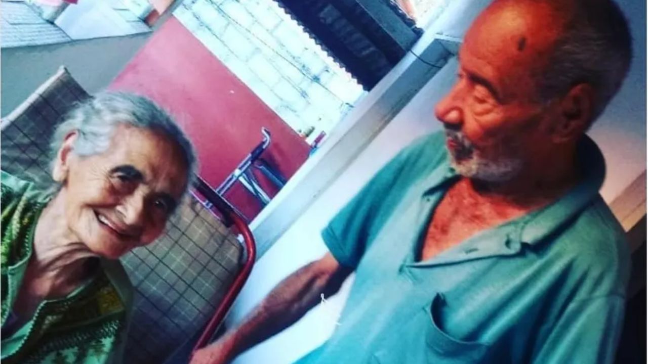 Após quase 80 anos juntos, casal de idosos falecem com diferença de 4 horas