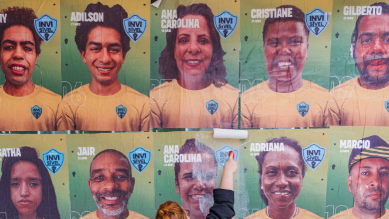 ONG cria álbum da Copa inspirado em histórias de pessoas em situação de vulnerabilidade social