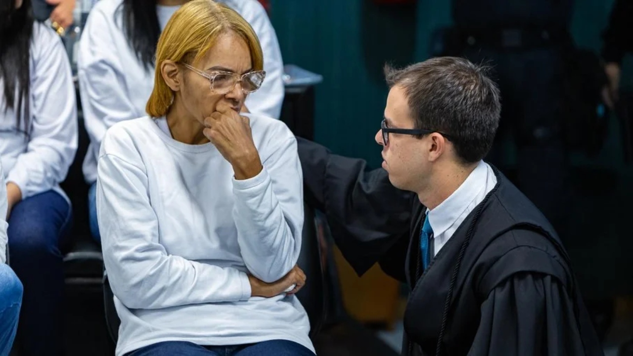 Defesa de Flordelis irá pedir para que ex-deputada aguarde julgamento em liberdade