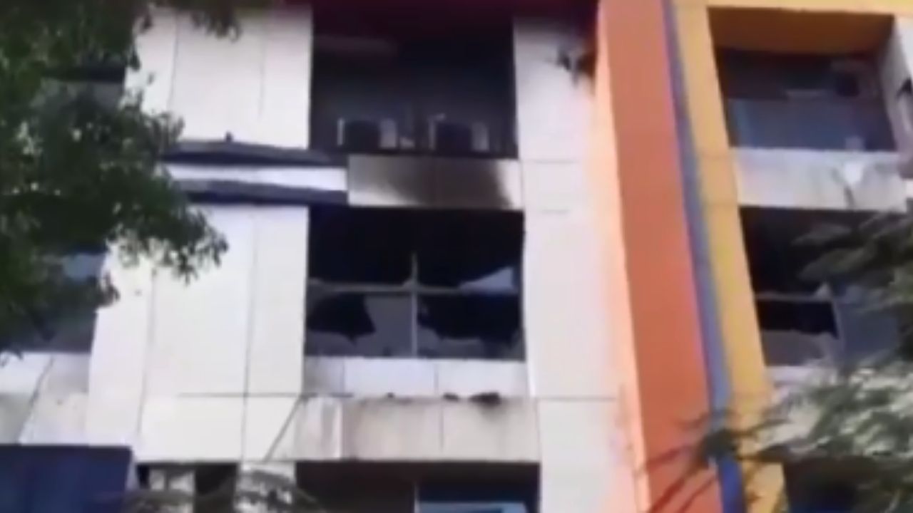 Incêndio em hospital na Índia deixa 13 pacientes diagnosticados com coronavírus mortos