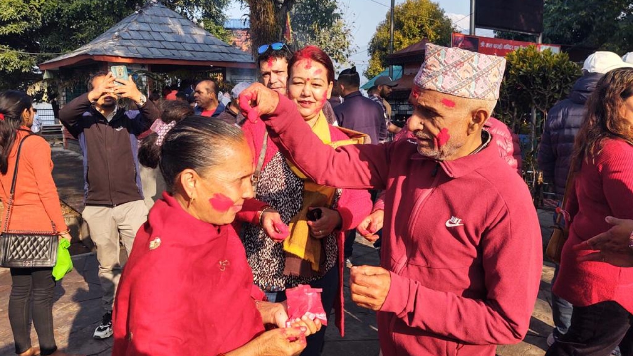Gyalpo Losar e Holi: As datas comemorativas que fazem o Nepal vibrar