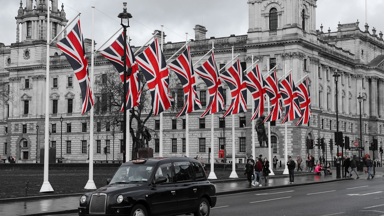 Erro em email pode fazer com que idosa italiana seja expulsa da Inglaterra