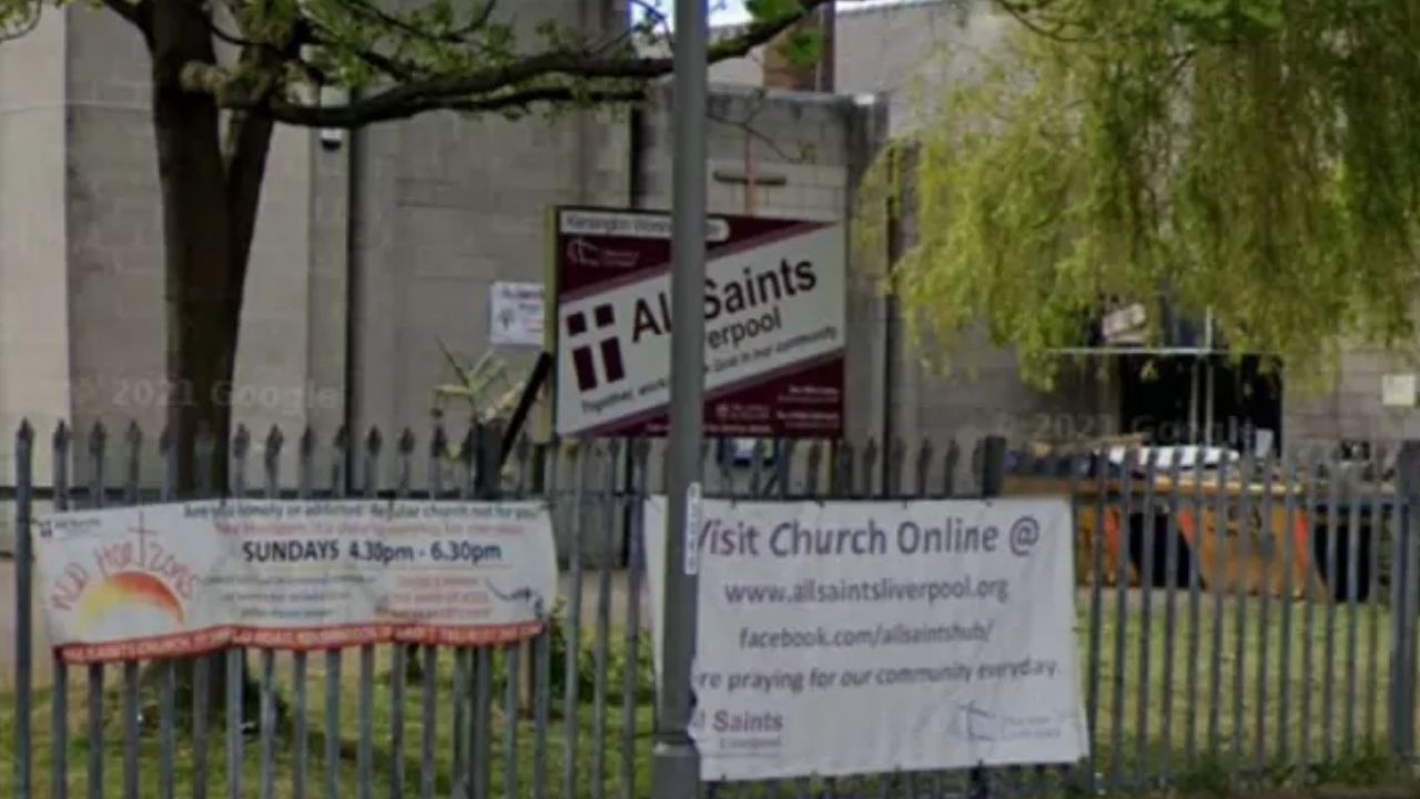 Inglaterra: Igreja deixa estacionamento aberto com conhecimento de prostituição no local: ‘Iguais diante de Deus’