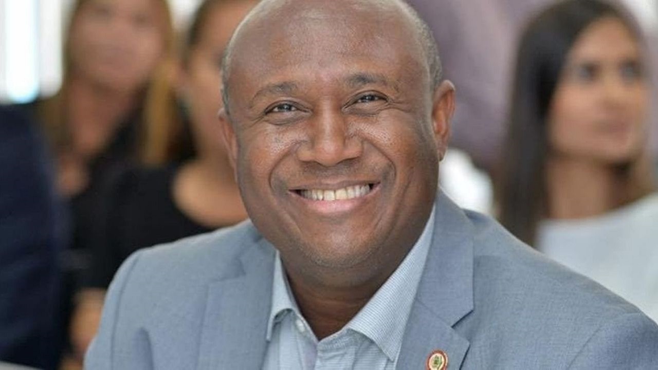 Vereador de Salvador e cantor gospel, Irmão Lázaro morre por complicações da Covid-19