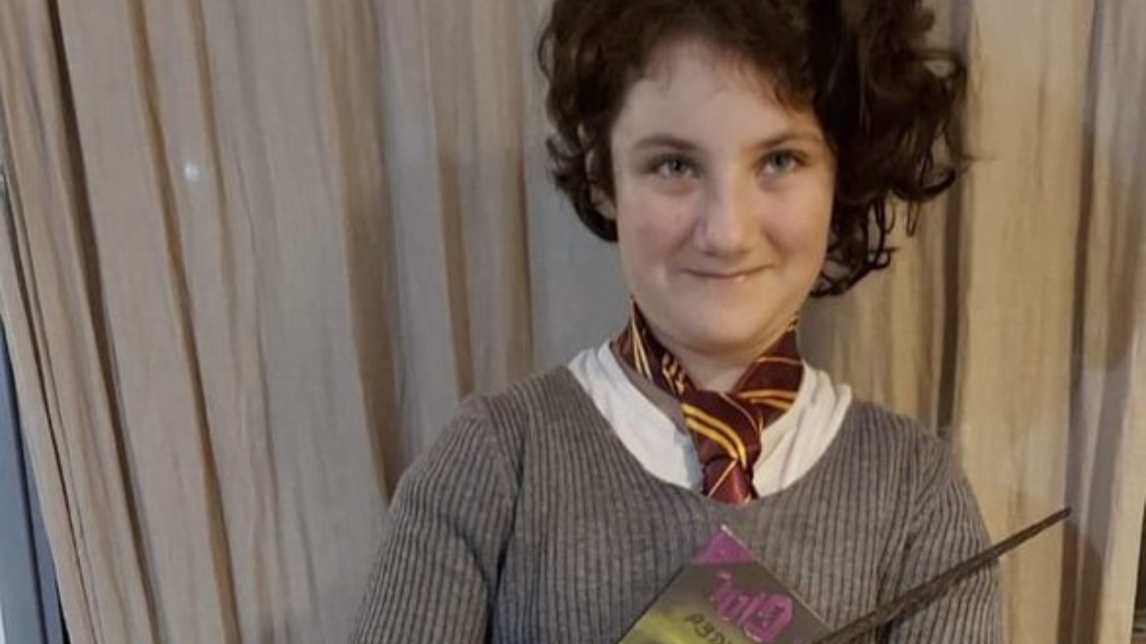 J.K. Rowling lamenta sequestro de garota autista pelo Hamas
