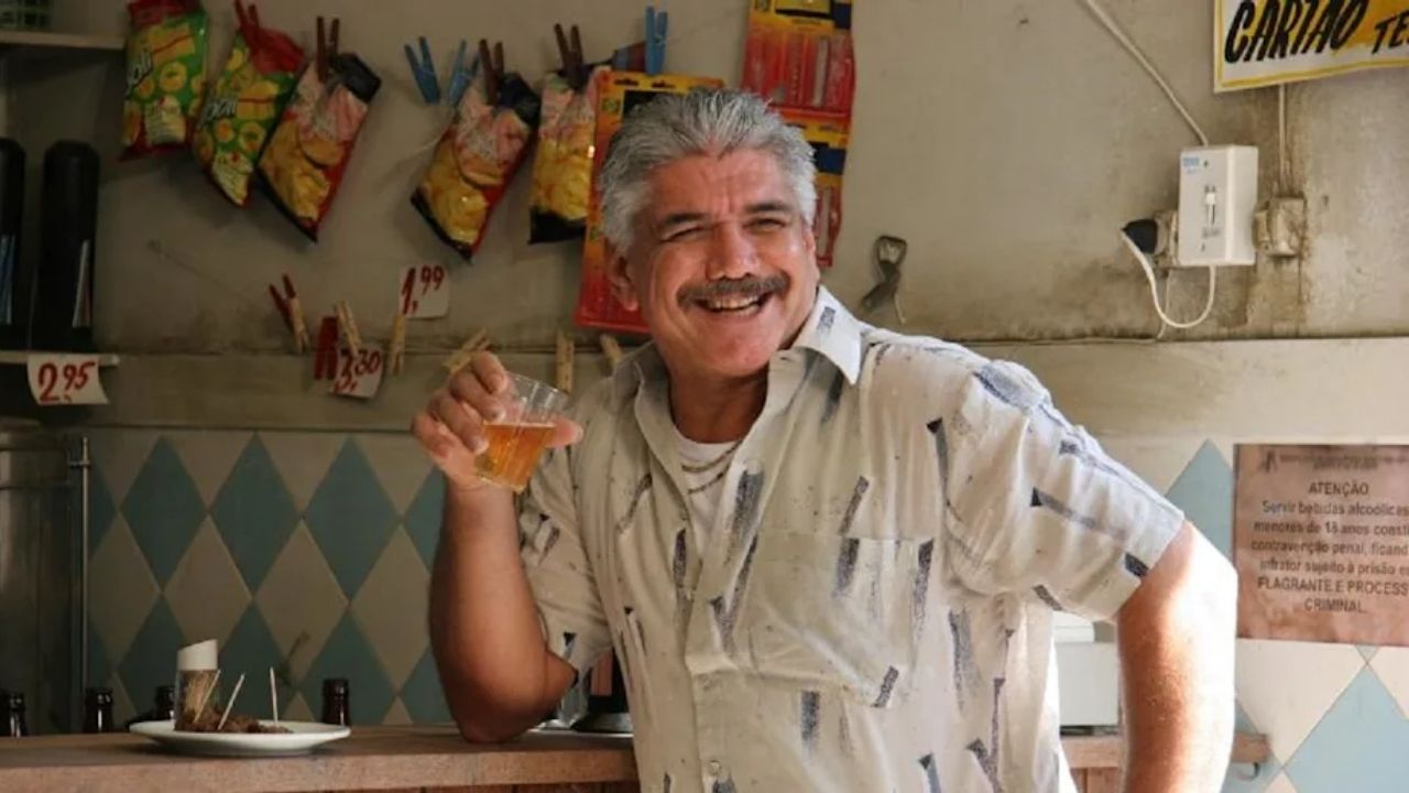 Vilão de ‘A Favorita’ foi agredido por causa do personagem: ‘Tive uma trombose’