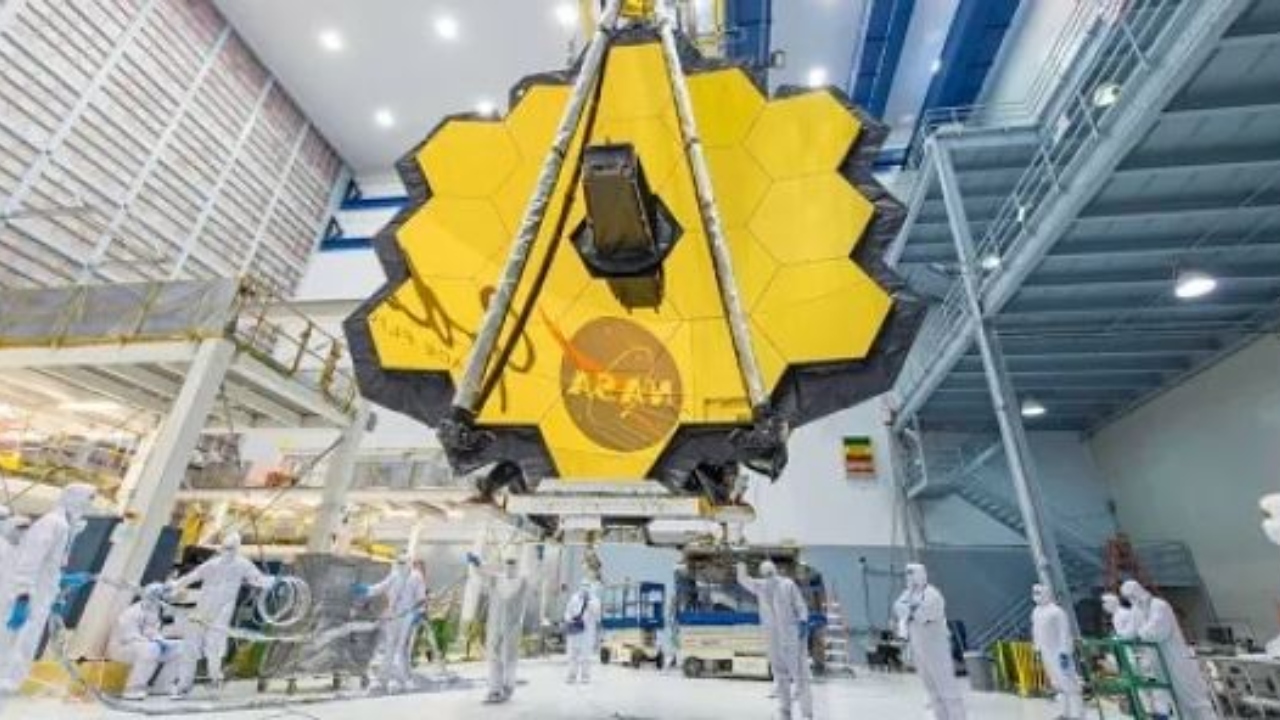Por que cientistas pedem a mudança de nome do telescópio bilionário James Webb?