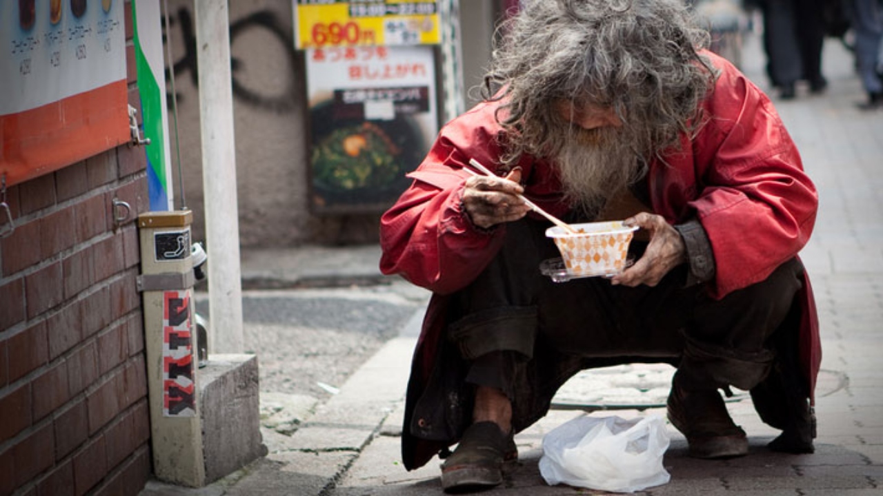 Vídeos com humilhações a pessoas em situação de rua geram indignação no Japão