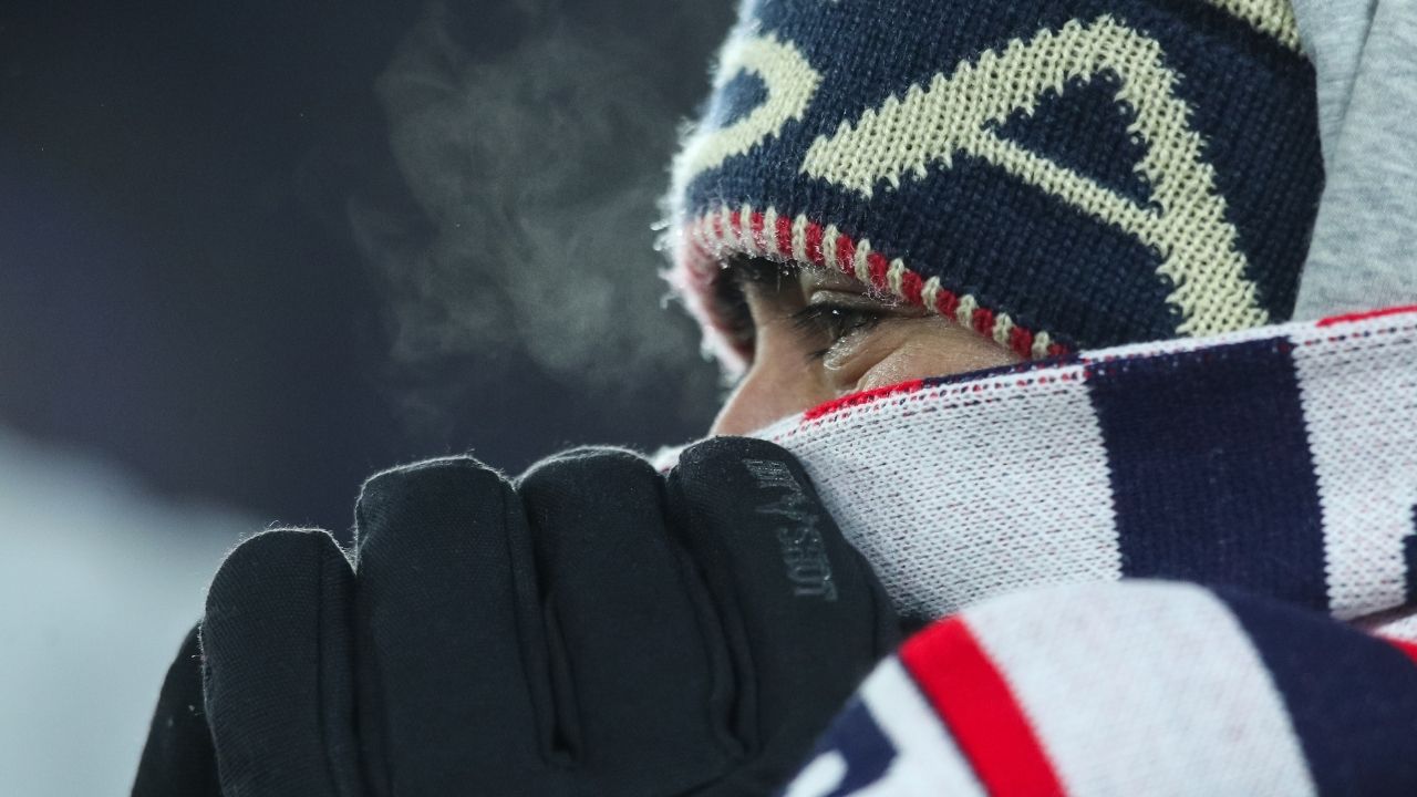 Com sensação térmica de – 25ºC, jogadores sofrem hipotermia