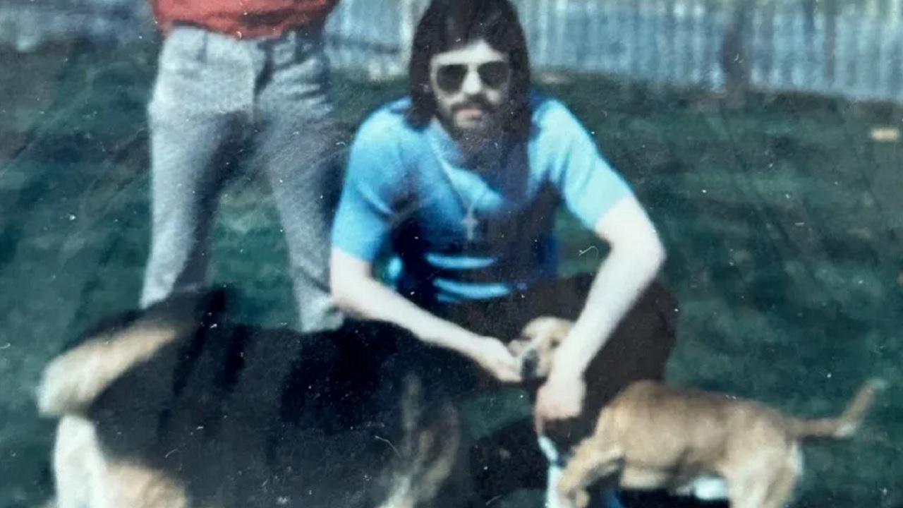 Após 38 anos, polícia identifica esqueleto encontrado em estrada nos EUA