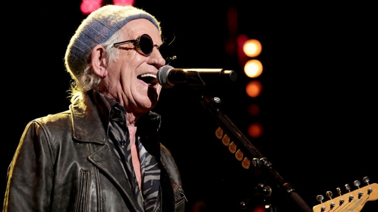 Vender catálogo de músicas é ‘sinal de que você envelheceu’, diz Keith Richards
